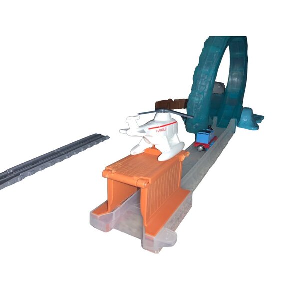 Fisher Price Thomas & Friends Adventures Shark Escape - Picture 14 of 16